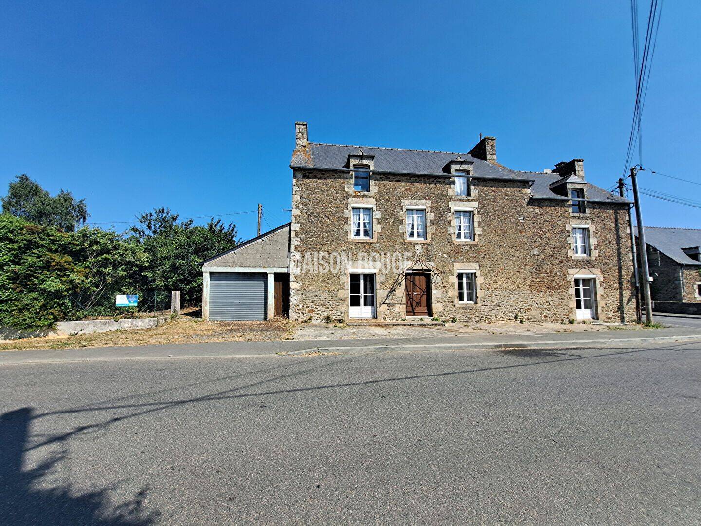 Maison 8 pièces 226 m² · à Créhen · 226 m² · 230 560 €