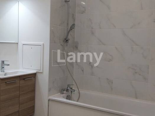 Appartement à louer 799 € 3 pièces 55,6 m² Étage 1/2 Chemin de Fer Coulommiers 77120