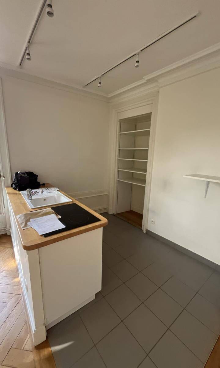 Appartement 3 pièces 89 m² · à Lyon 3ème Arrondissement · 89,3 m² · 1 410 €