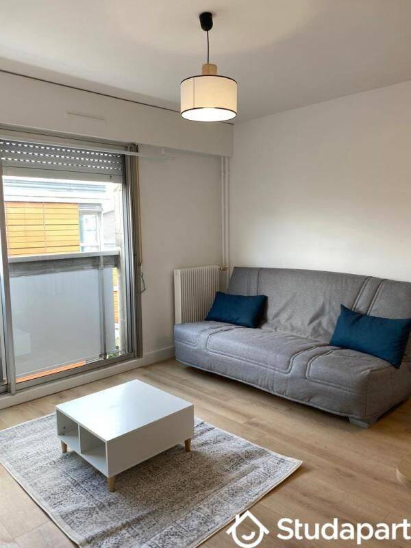 Appartement 1 pièce 25 m² · à Paris 18ème Arrondissement · 25 m² · 1 200 €