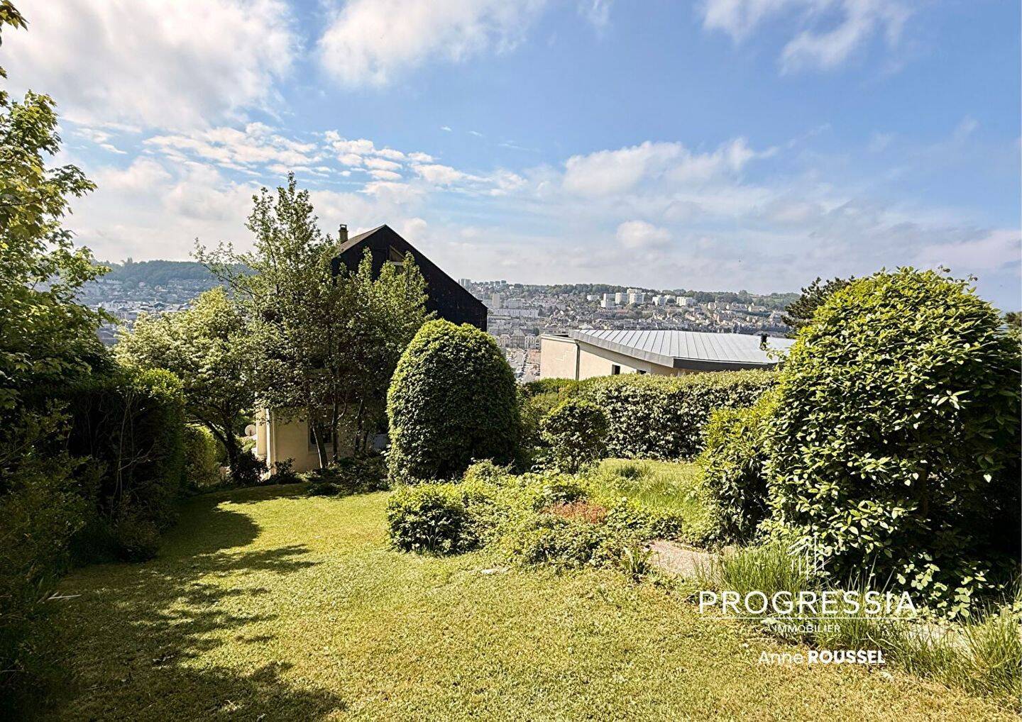 Maison 9 pièces 187 m² · à Fécamp · 187 m² · 550 000 €
