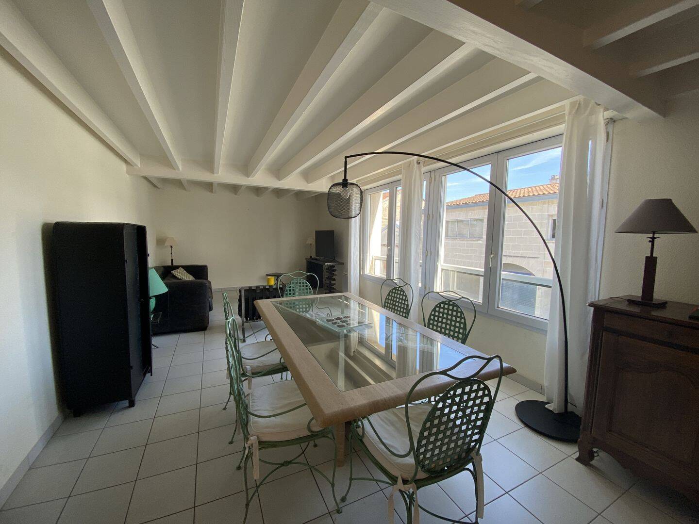 Appartement 3 pièces 97 m² · à Bordeaux · 96,7 m² · 1 215 €