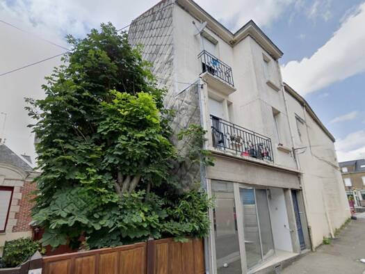 Immeuble à vendre 160 000 € 120 m² Pouancé 49420