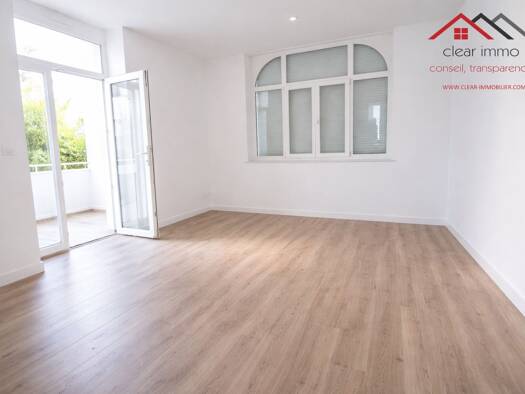 Appartement à vendre 229 000 € 3 pièces 2 chambres 81 m² RDC Peltre 57245