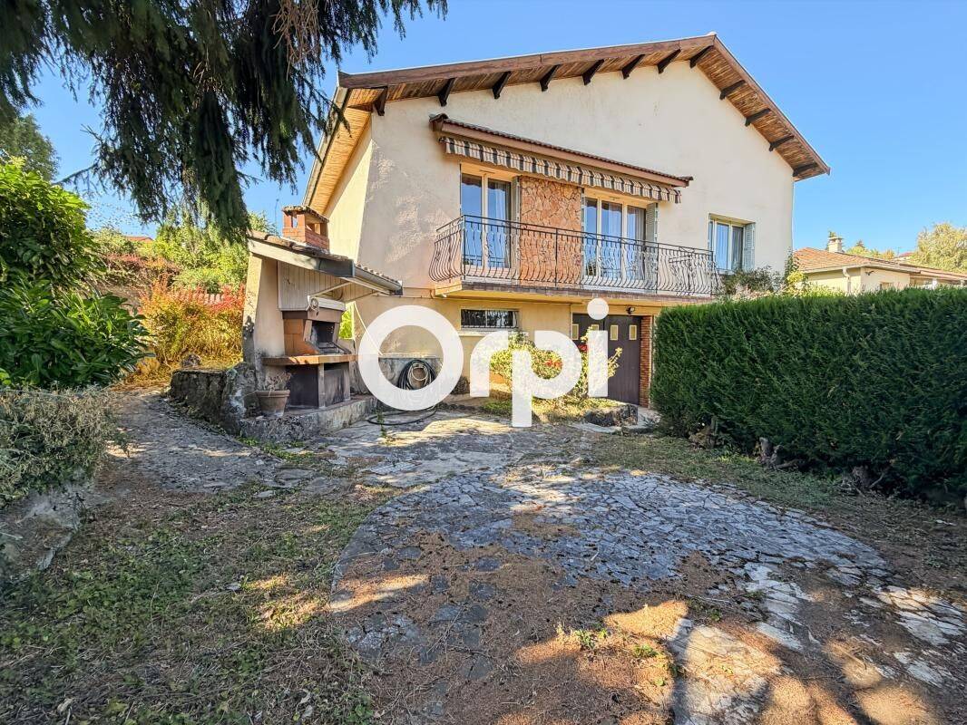 Maison 4 pièces 116 m² · à Saint-Martin-en-Haut · 116,3 m² · 330 000 €