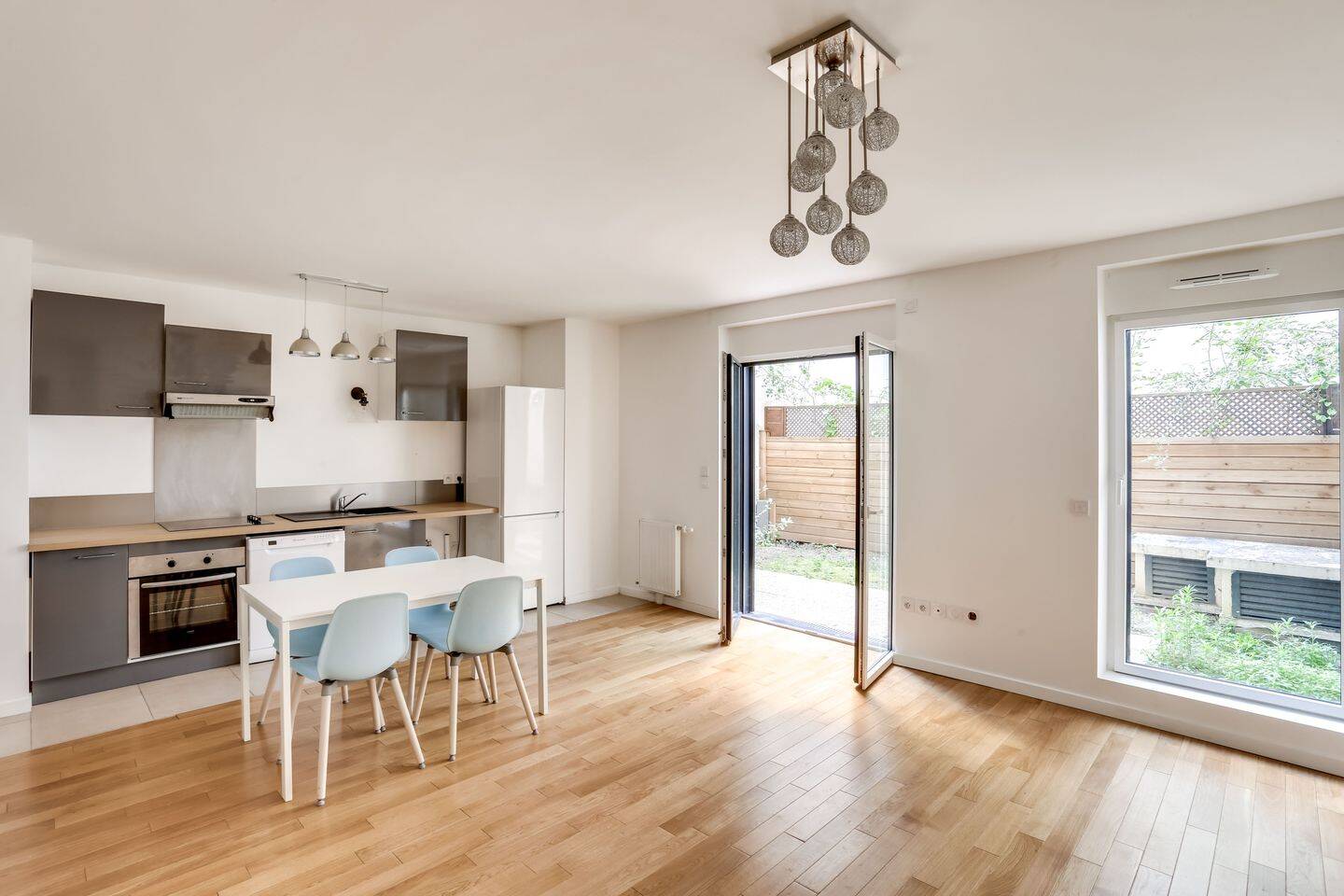 Appartement 2 pièces 52 m² · à Paris 12ème Arrondissement · 52,2 m² · 1 895 €