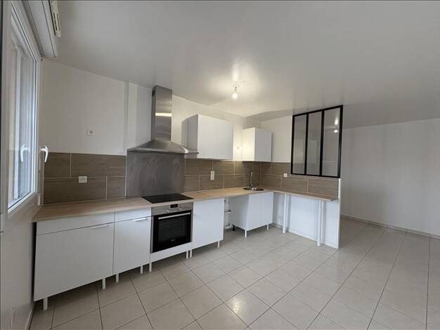 Appartement à louer 720 € 2 pièces 1 chambre 49 m² 2ème étage Centre Ville-Rive Gauche Rouen 76100