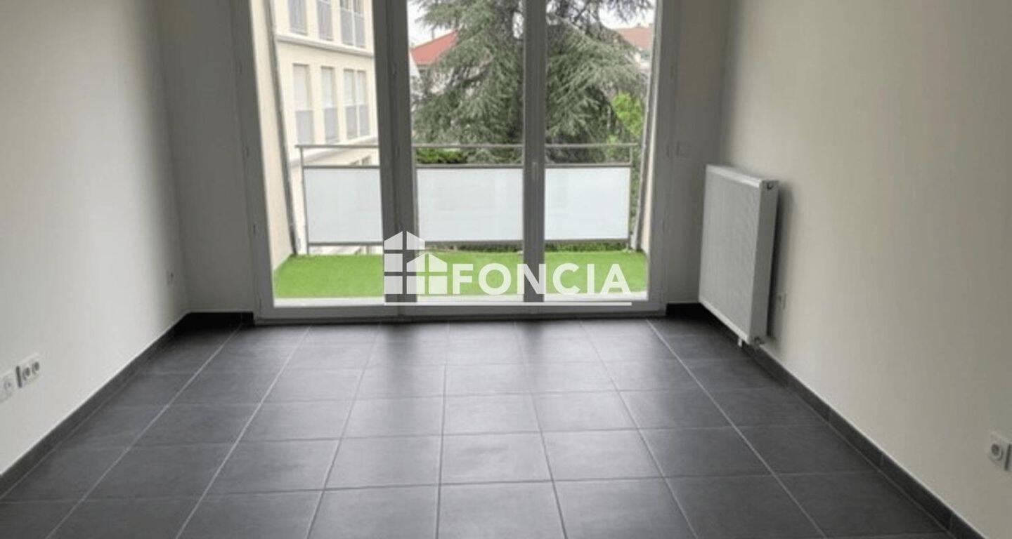 Appartement 2 pièces 42 m² · à Melun · 42 m² · 753 €