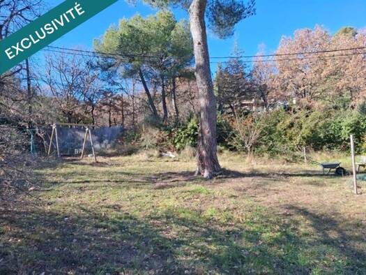 Terrain constructible à vendre 115 000 € 452 m² de terrain Pierrevert 04860