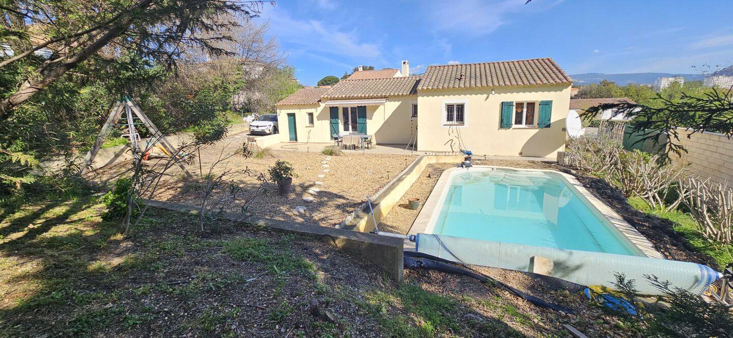 Maison 4 pièces 94 m² · à La Seyne-sur-Mer · 94 m² · 475 000 €