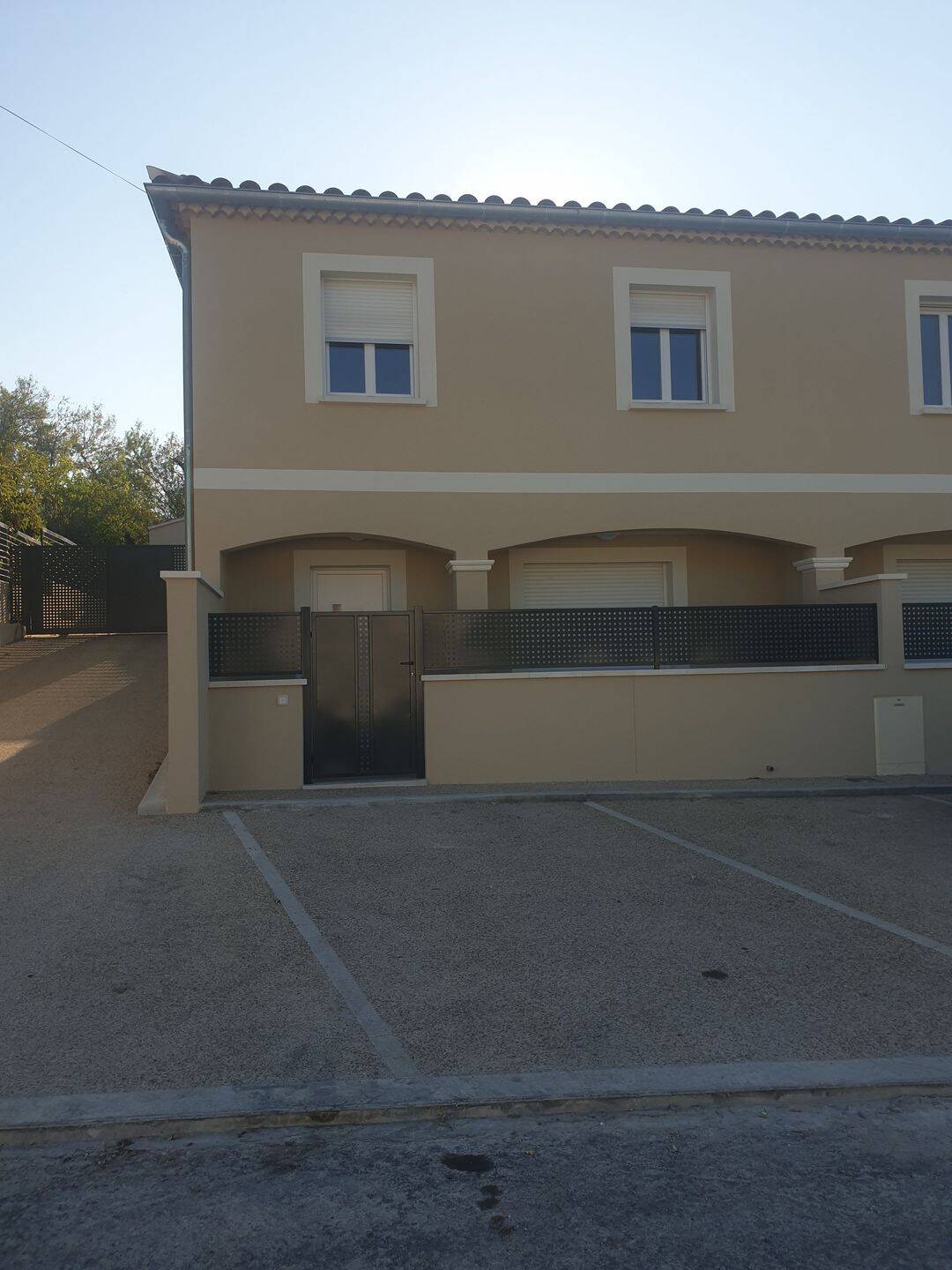 Maison 3 pièces 64 m² · à Jonquières-Saint-Vincent · 64 m² · 820 €