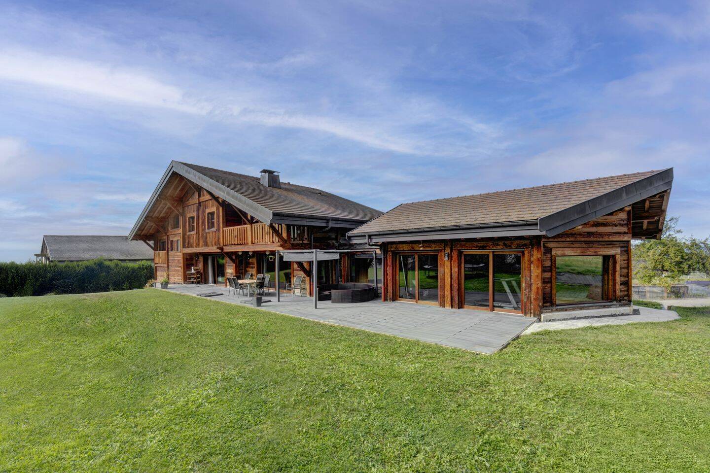 Maison 12 pièces 320 m² · à Archamps · 320 m² · 1 575 000 €