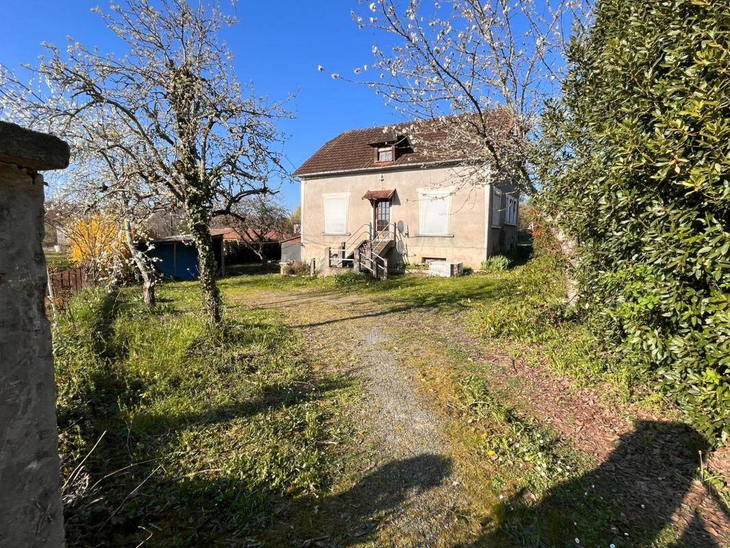 Maison 5 pièces 78 m² · à Saint-Pardoux-la-Rivière · 77,8 m² · 78 500 €