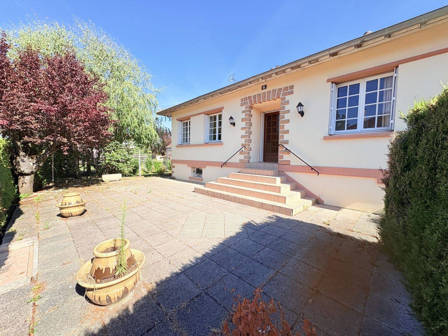 Maison 5 pièces 105 m² · à Châtenoy-le-Royal · 104,6 m² · 173 000 €
