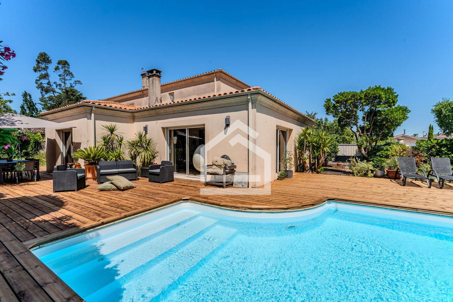 Maison 8 pièces 246 m² · à Le Bouscat · 246 m² · 1 452 550 €