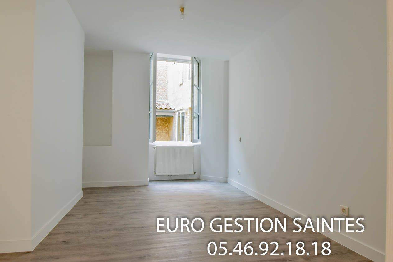Appartement 2 pièces 36 m² · à Saintes · 36,5 m² · 490 €/mois