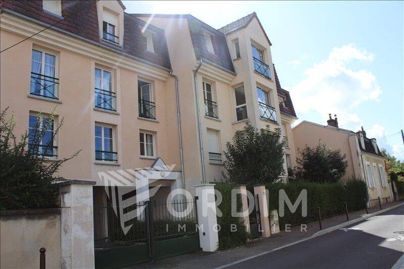 Appartement 3 pièces 70 m² · à Auxerre · 69,6 m² · 695 €/mois