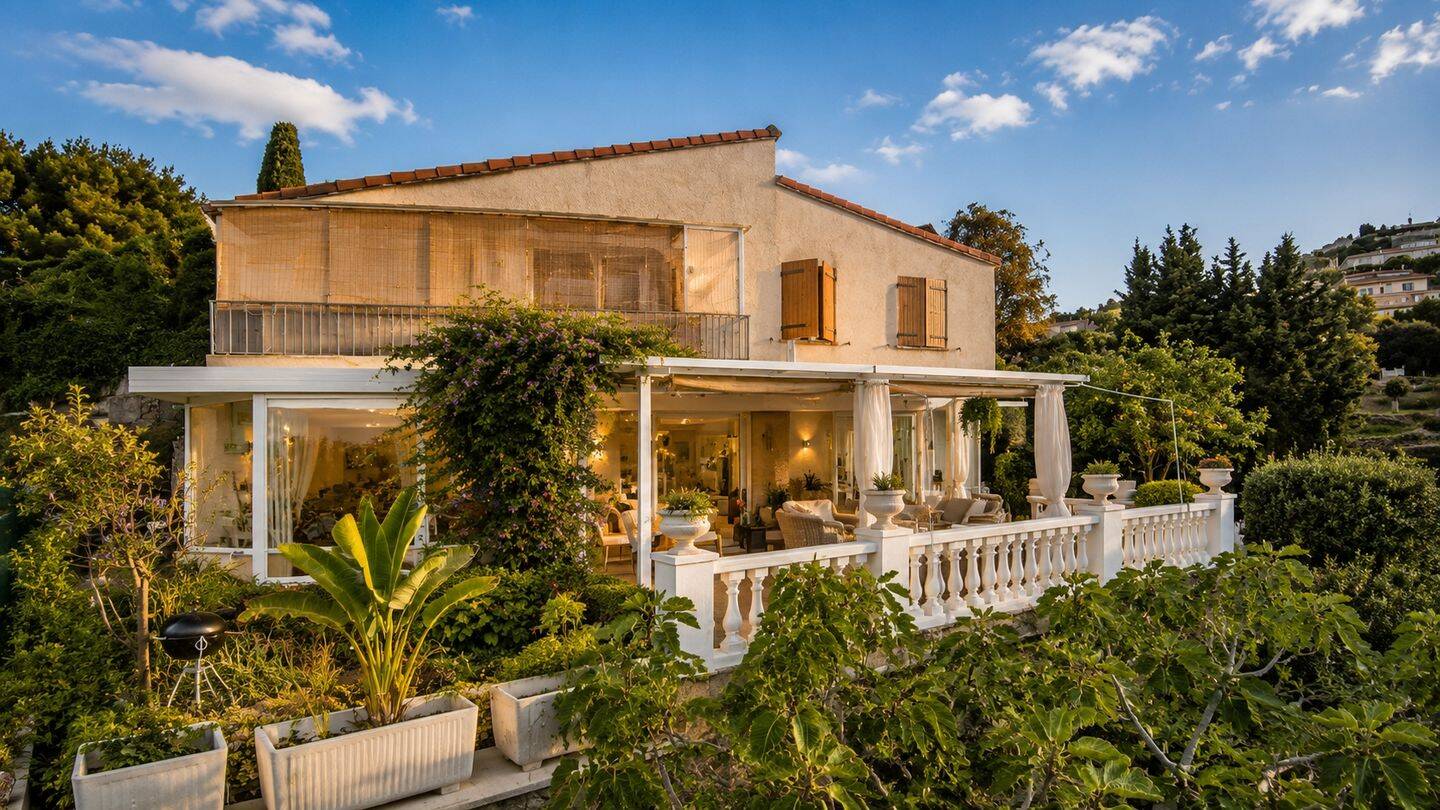 Maison 5 pièces 149 m² · à Vallauris · 148,6 m² · 695 000 €