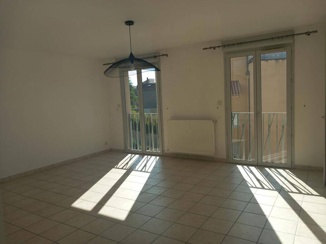 Appartement 4 pièces 92 m² · à Paray-le-Monial · 92 m² · 1 050 €