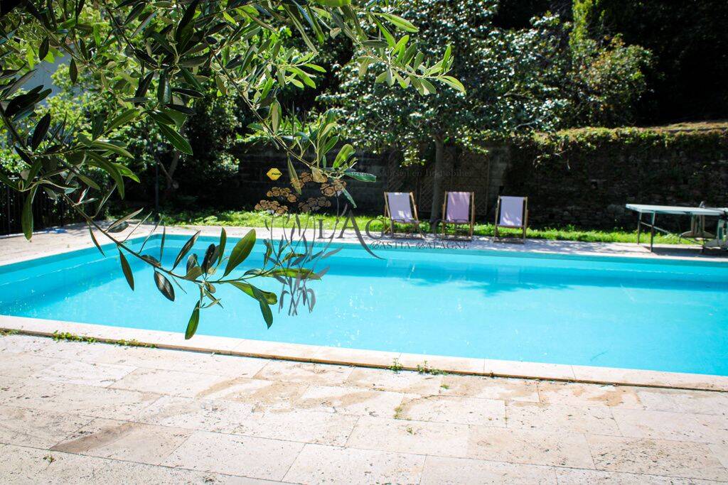 Maison 7 pièces 230 m² · à Bastia · 230 m² · 1 735 000 €