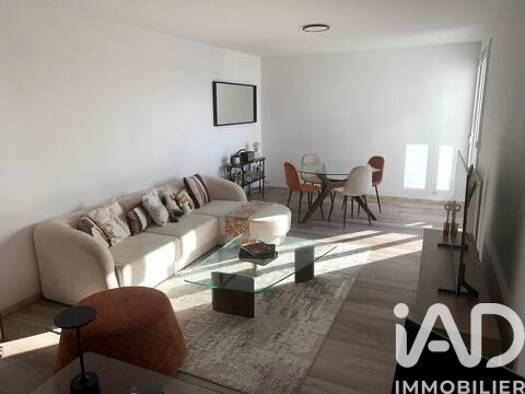 Appartement à vendre 234 995 € 3 pièces 2 chambres 73,4 m² Étage 9/9 Bois d'Amour-Porte de Paris-Courlancy Reims 51100