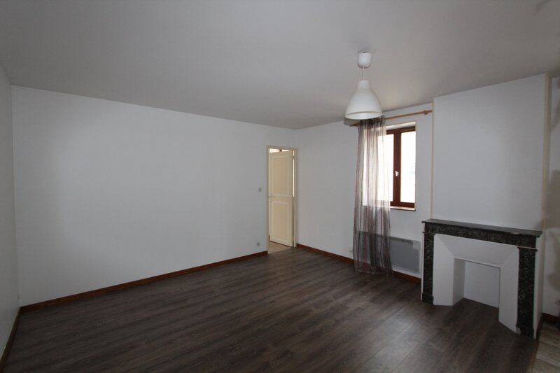 Appartement 2 pièces 40 m² · à La Charité-sur-Loire · 40 m² · 365 €/mois