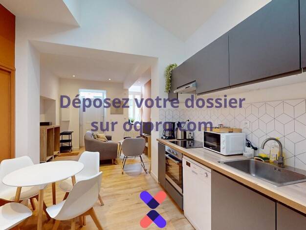 Appartement à louer 990 € 3 pièces 2 chambres 60 m² RDC Caulier Lille 59800