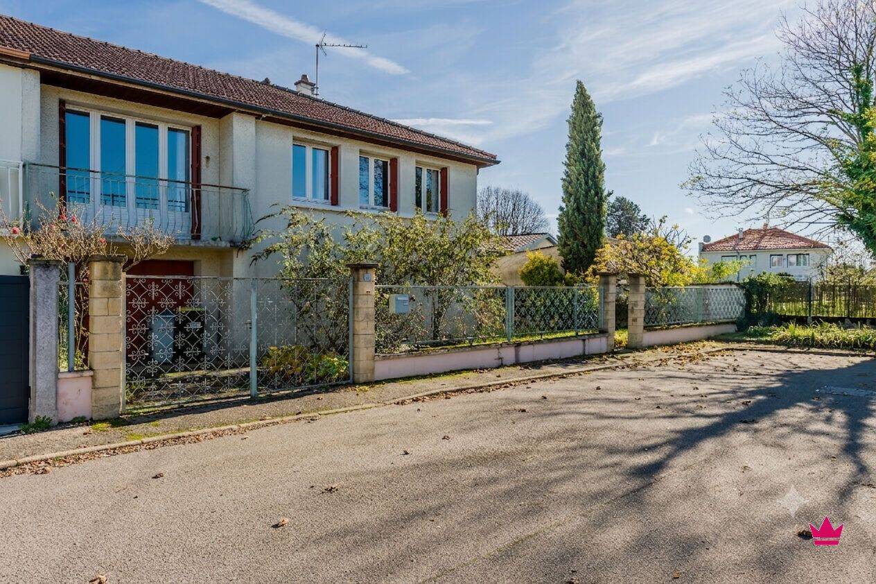 Maison 4 pièces 134 m² · à Meyzieu · 134 m² · 280 000 €