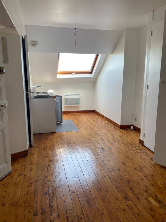 Appartement 1 pièce 17 m² · à Limoges · 17 m² · 300 €/mois
