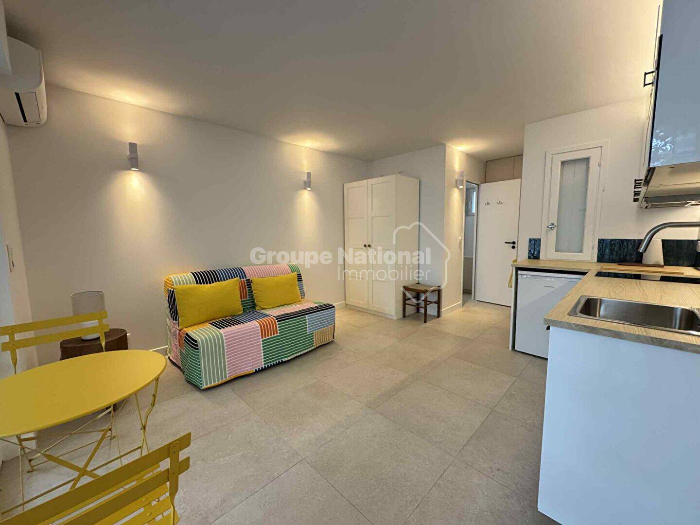 Appartement 1 pièce 20 m² · à Arles · 20 m² · 530 €