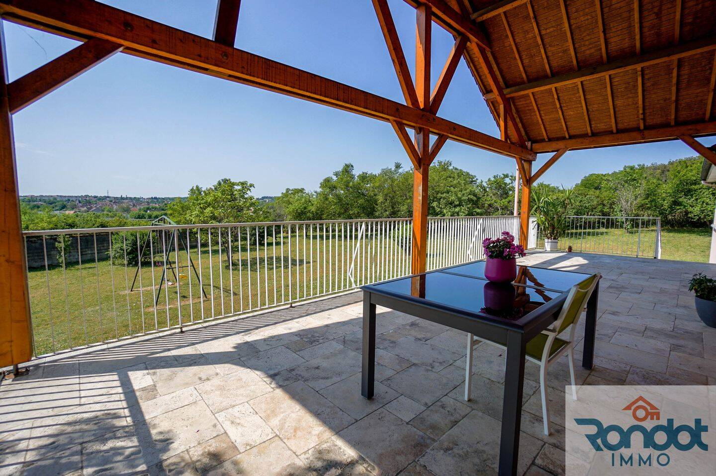 Maison 7 pièces 189 m² · à Is-sur-Tille · 189 m² · 460 000 €