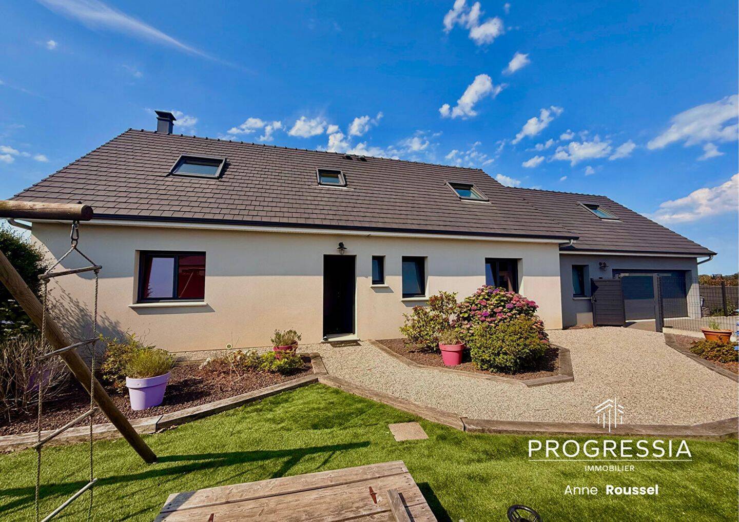 Maison 7 pièces 192 m² · à Saint-Martin-du-Bec · 192 m² · 399 000 €