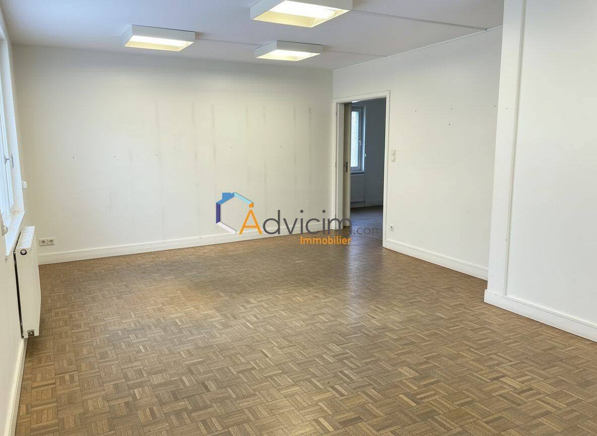 Appartement 5 pièces 99 m² · à Olivet · 99,3 m² · 162 000 €