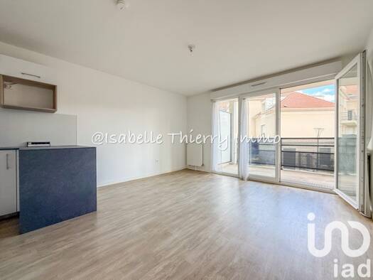 Appartement à vendre 169 500 € 2 pièces 1 chambre 42 m² Étage 1/2 Montlhéry 91310