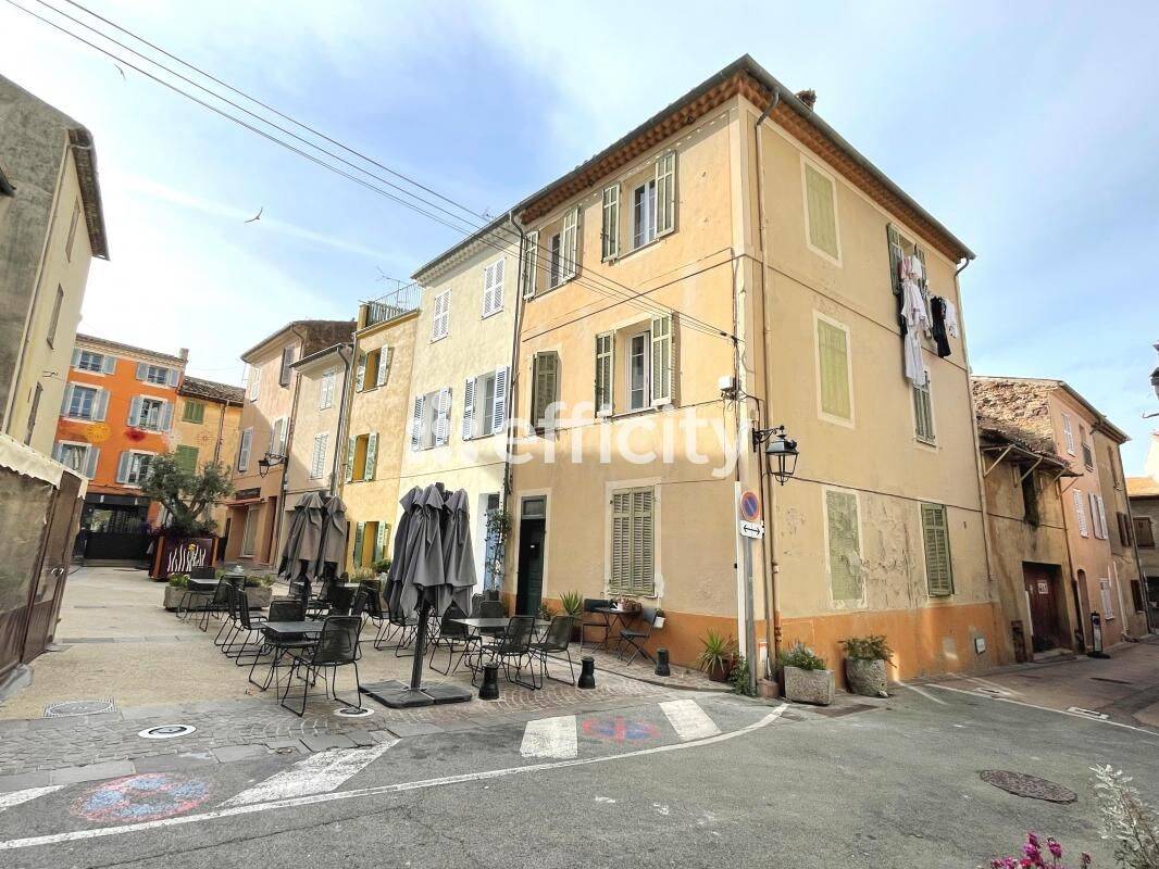 Maison 4 pièces 107 m² · à Roquebrune-sur-Argens · 107 m² · 198 000 €