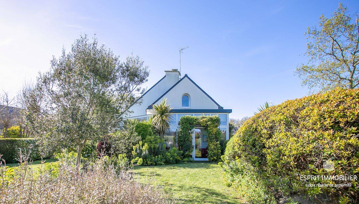 Maison 6 pièces 173 m² · à Névez · 172,8 m² · 489 000 €
