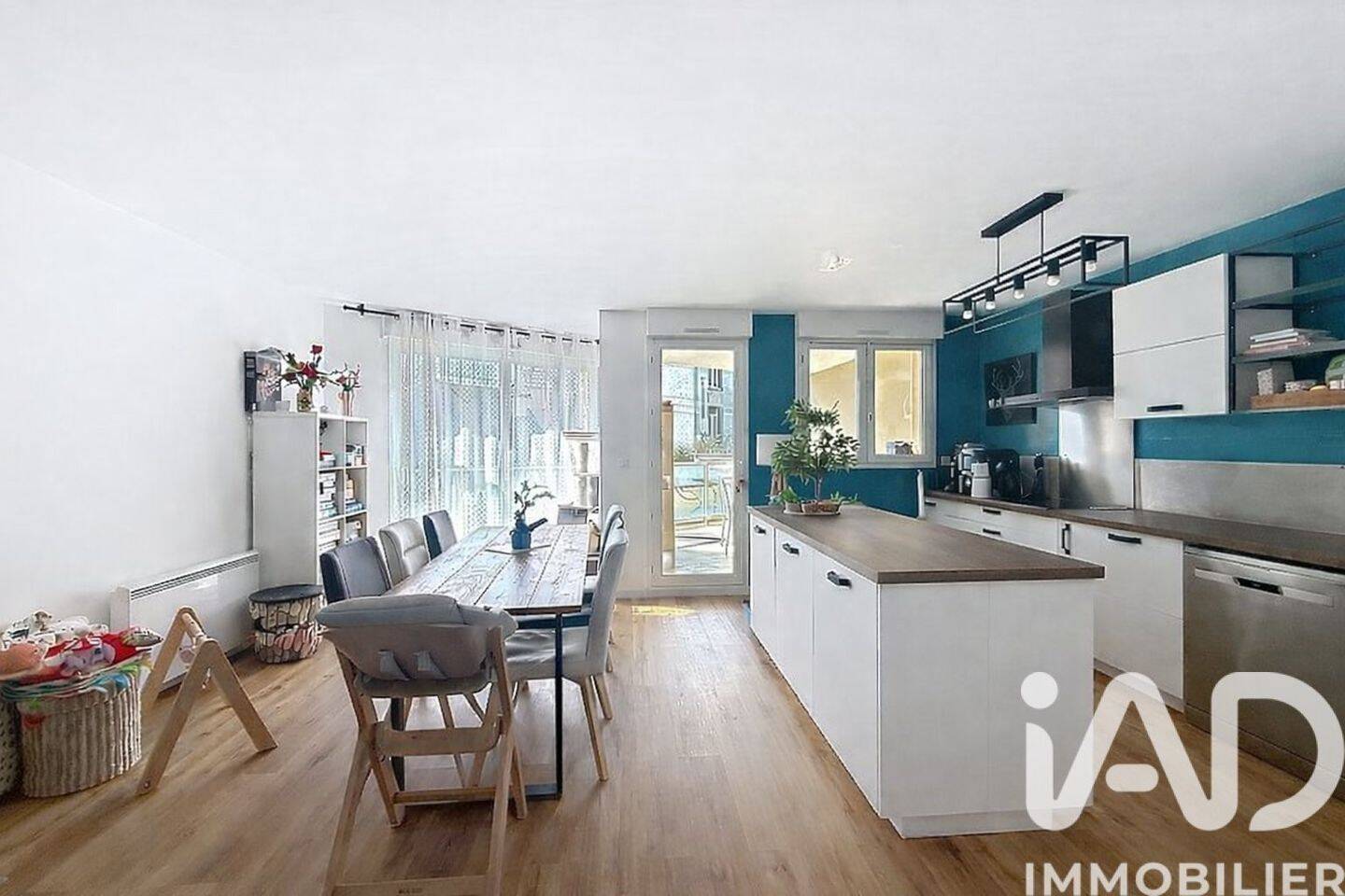 Appartement 4 pièces 83 m² · à Épernay · 83,2 m² · 180 000 €