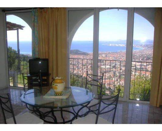 Superbe deux pièces de 39m² avec vue mer et terrasse Inclus — 1