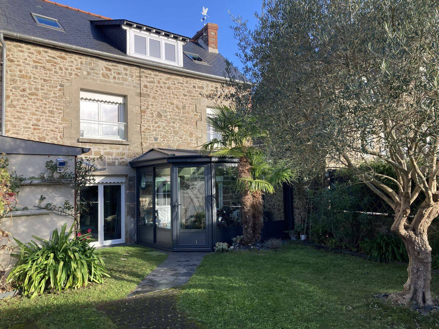Maison 7 pièces 136 m² · à Dinard · 136 m² · 530 000 €