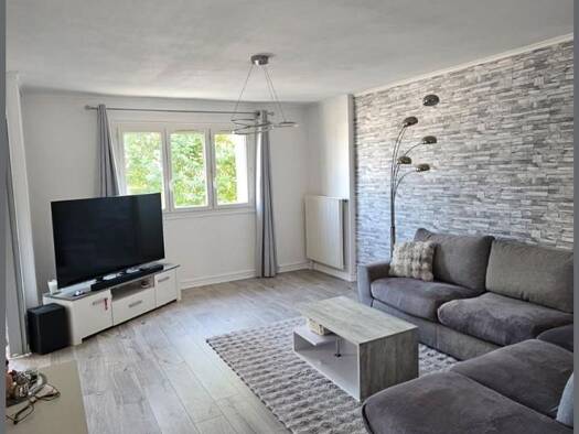 Appartement à vendre 129 000 € 4 pièces 2 chambres 73 m² Lanvéoc 29160