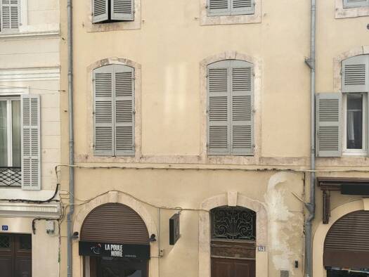 Appartement à vendre 270 000 € 2 pièces 1 chambre 63 m² Étage 2/4 Marseille 1er arrondissement 13001