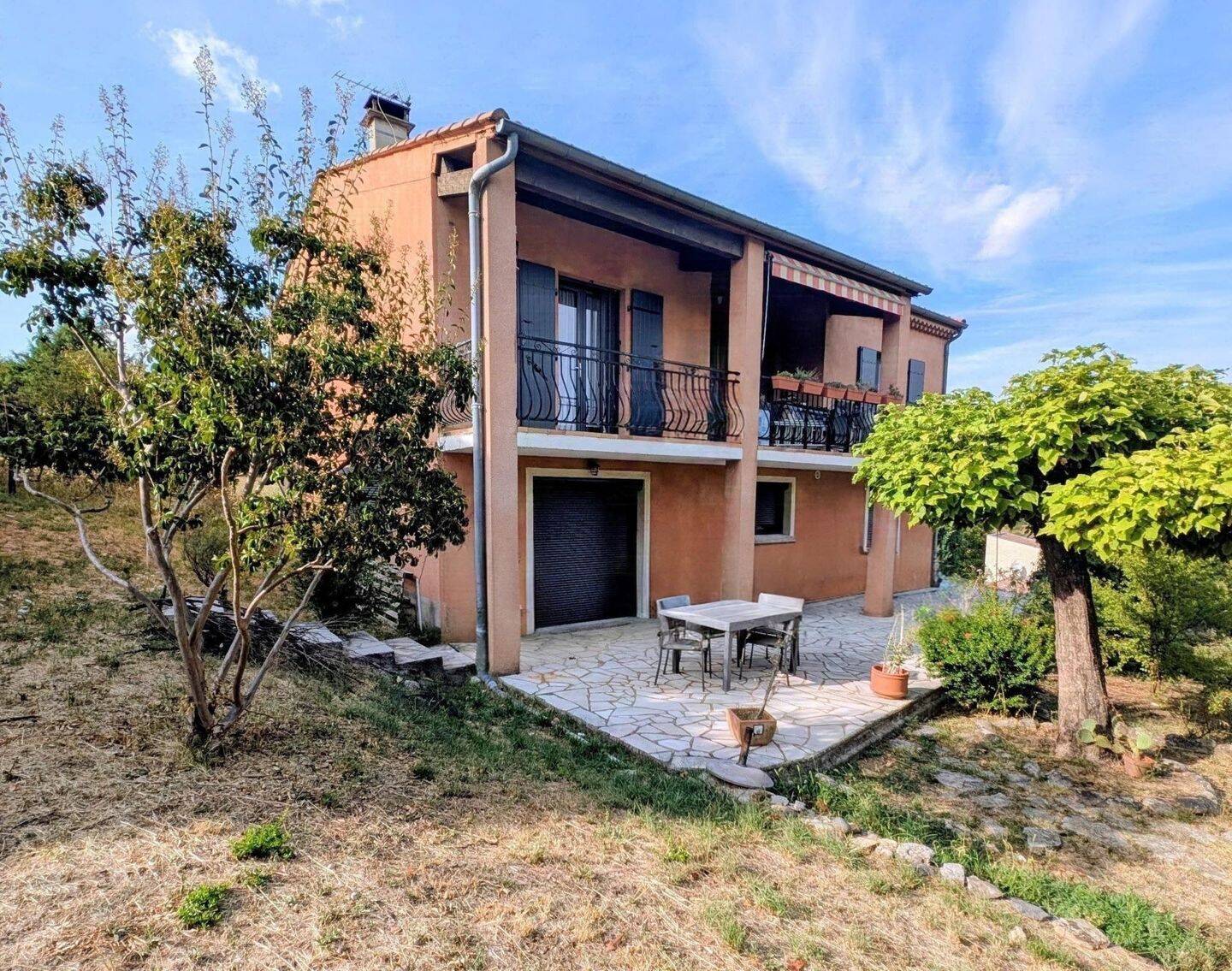Maison 9 pièces 185 m² · à Ucel · 185 m² · 370 000 €
