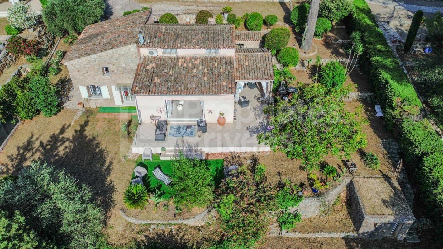 Maison 4 pièces 186 m² · à Auribeau-sur-Siagne · 186 m² · 785 000 €