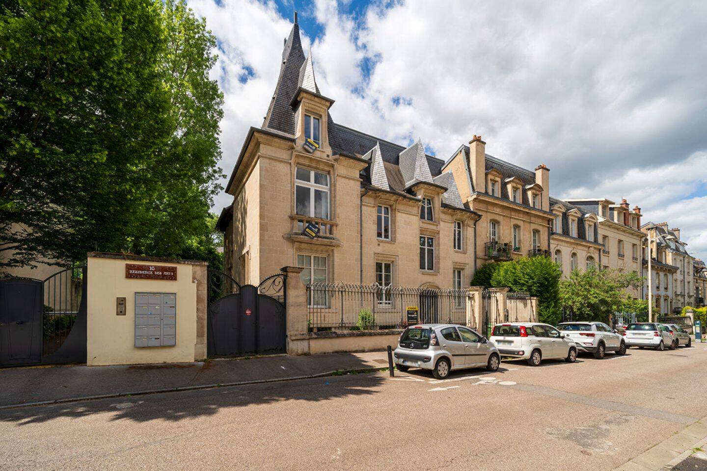 Appartement 4 pièces 100 m² · à Nancy · 100 m² · 245 000 €
