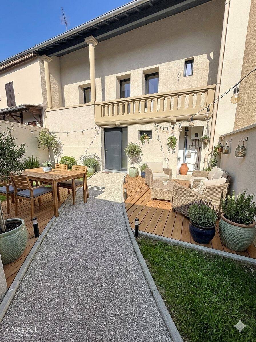 Appartement 3 pièces 74 m² · à Francheville · 74,3 m² · 350 000 €
