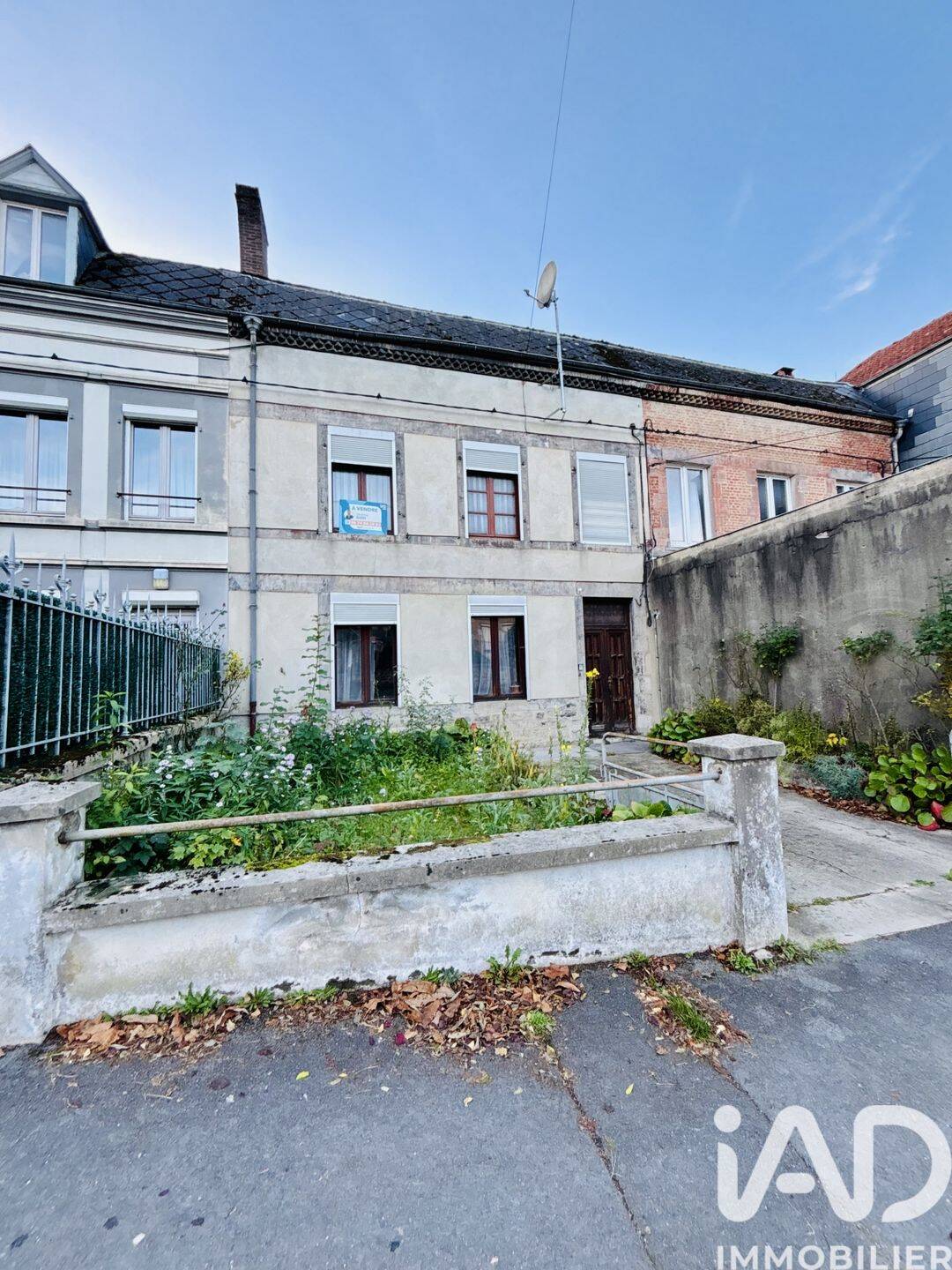 Maison 5 pièces 181 m² · à Revin · 181 m² · 60 000 €