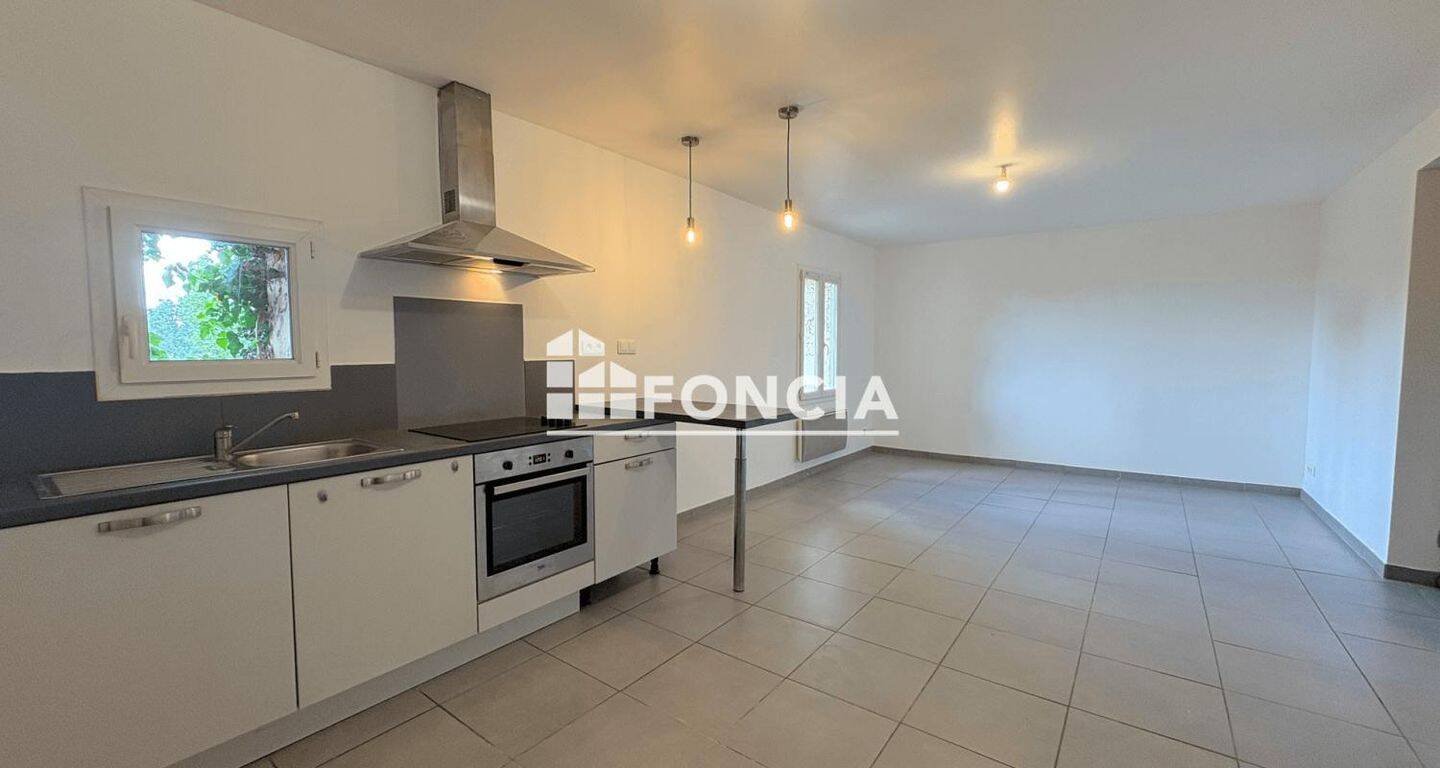 Appartement 3 pièces 53 m² · à Carpentras · 52,6 m² · 550 €