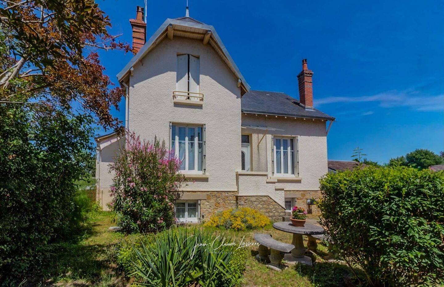 Maison 5 pièces 139 m² · à Vierzon · 139 m² · 159 900 €