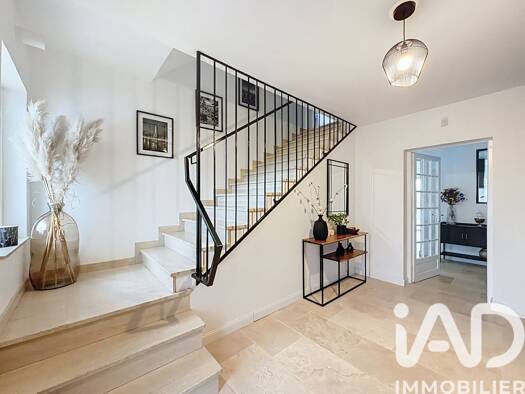 Maison à vendre 499 000 € 7 pièces 4 chambres 200 m² 800 m² de terrain Charly-Oradour 57640