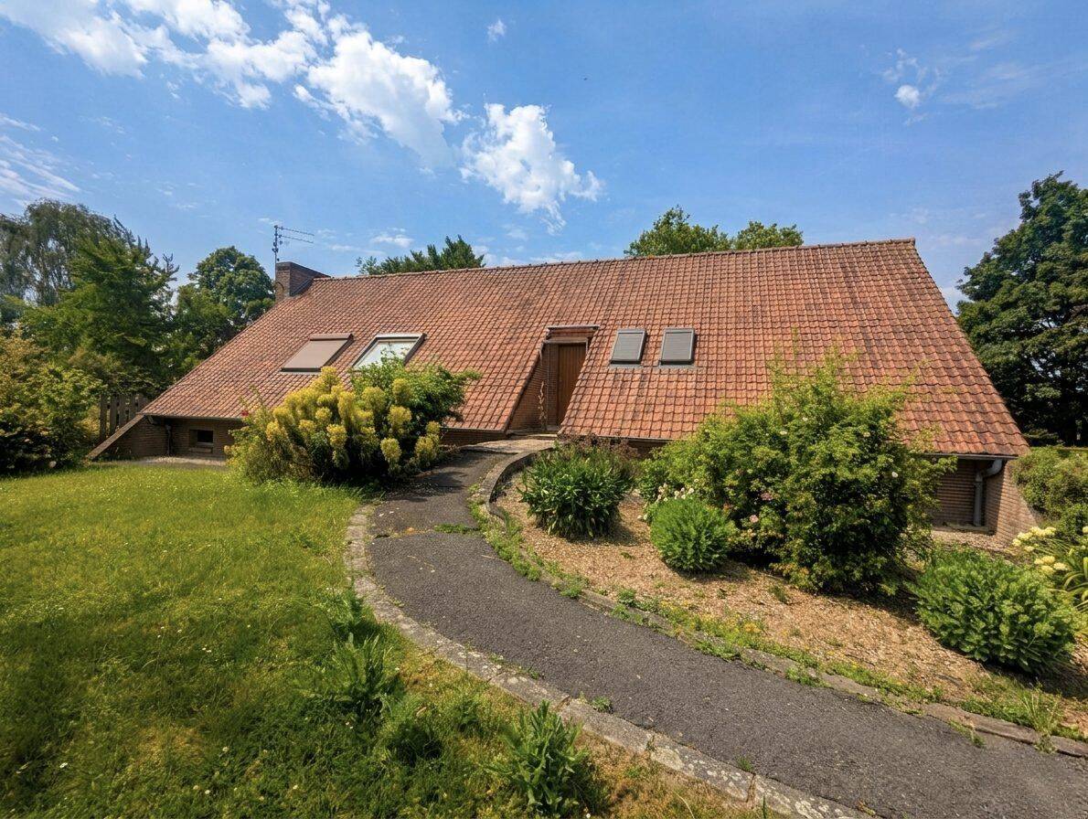 Maison 6 pièces 210 m² · à Anzin-Saint-Aubin · 210 m² · 597 000 €